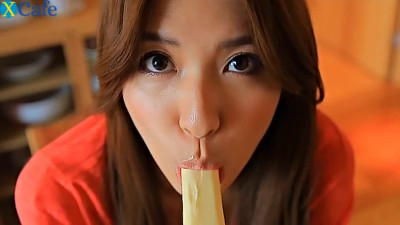 Playful Asian sweetie Rei Toda licks an ice cream with great joy