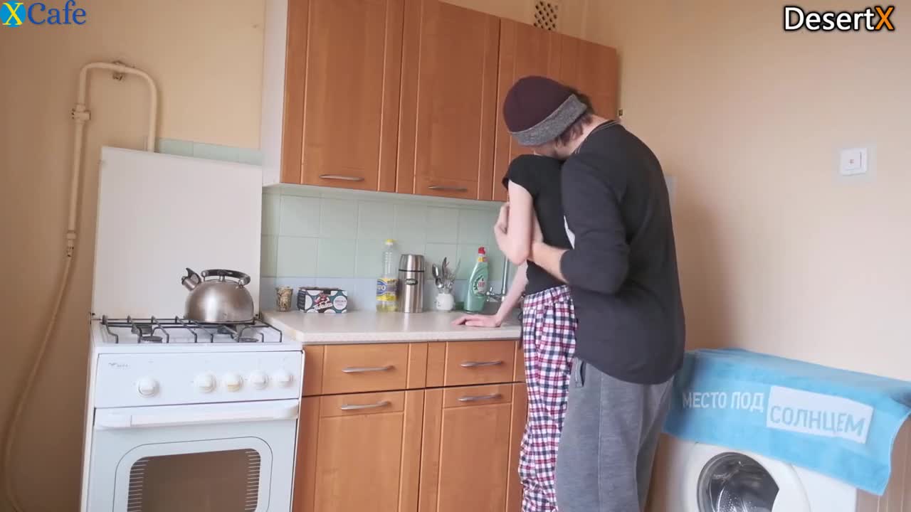 Watch Russian slut gets a big load of cum on pussy in kitchen session Free Porn Videos | ePornRest.