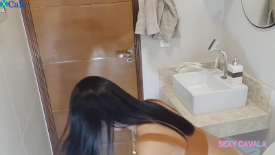 Plump Big-booty Latina Hottie Has Fun Fun With Her Husband's Friend In the Bathroom