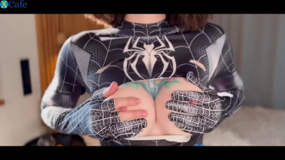 Gorgeous fit teen in the venom cosplay costume gets fucked with a impressive cock