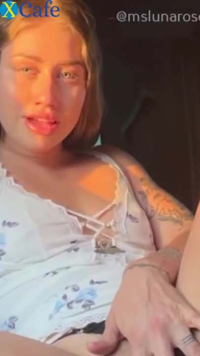 Watch Slim teen babe plays with her toys in the car in public Free Porn Videos | ePornRest.