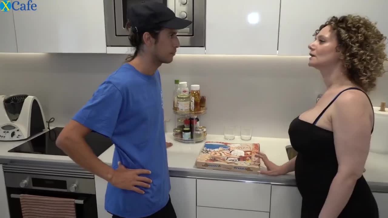 Watch Aroused MILF fucks lucky pizza delivery guy Free Porn Videos | ePornRest.