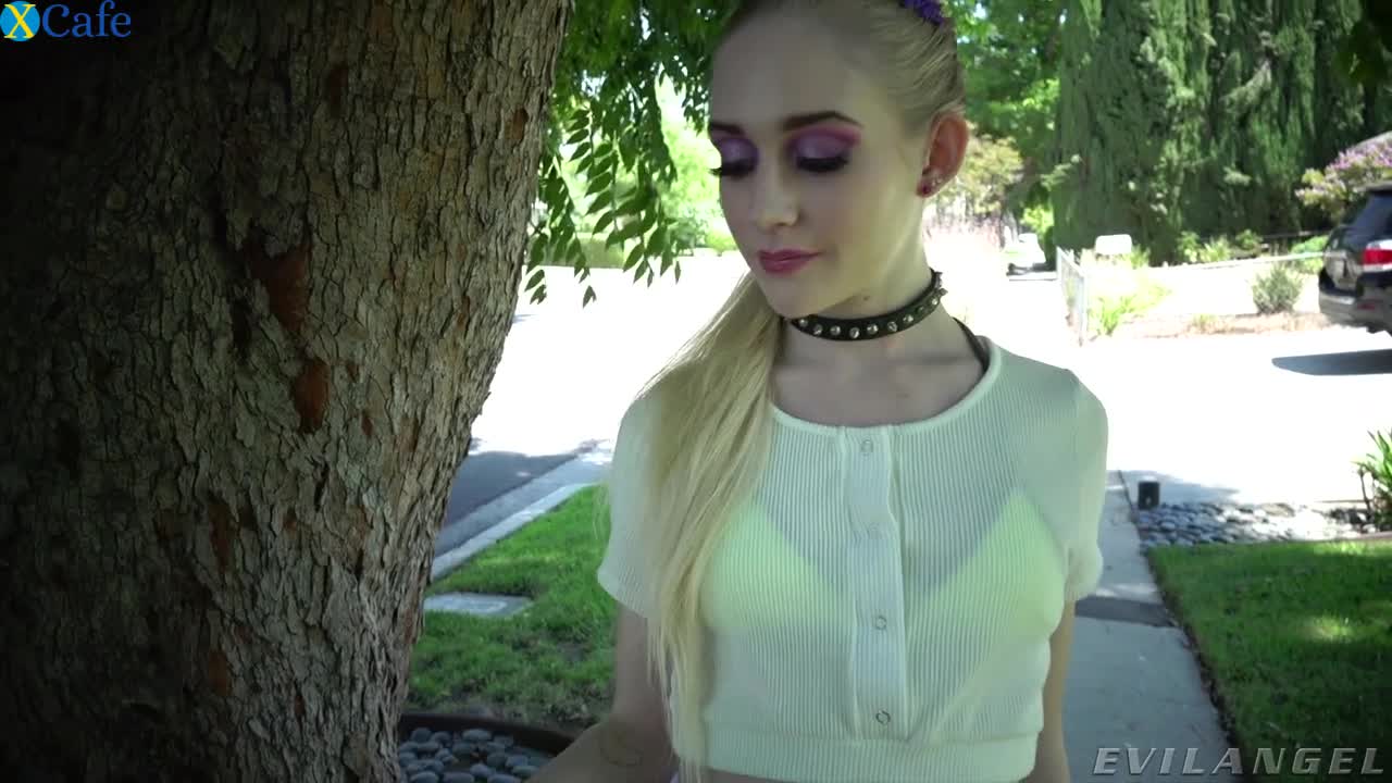 Watch Svelte blonde chick with bright makeup Emma Starletto is brutally mouthfucked Free Porn Videos | ePornRest.