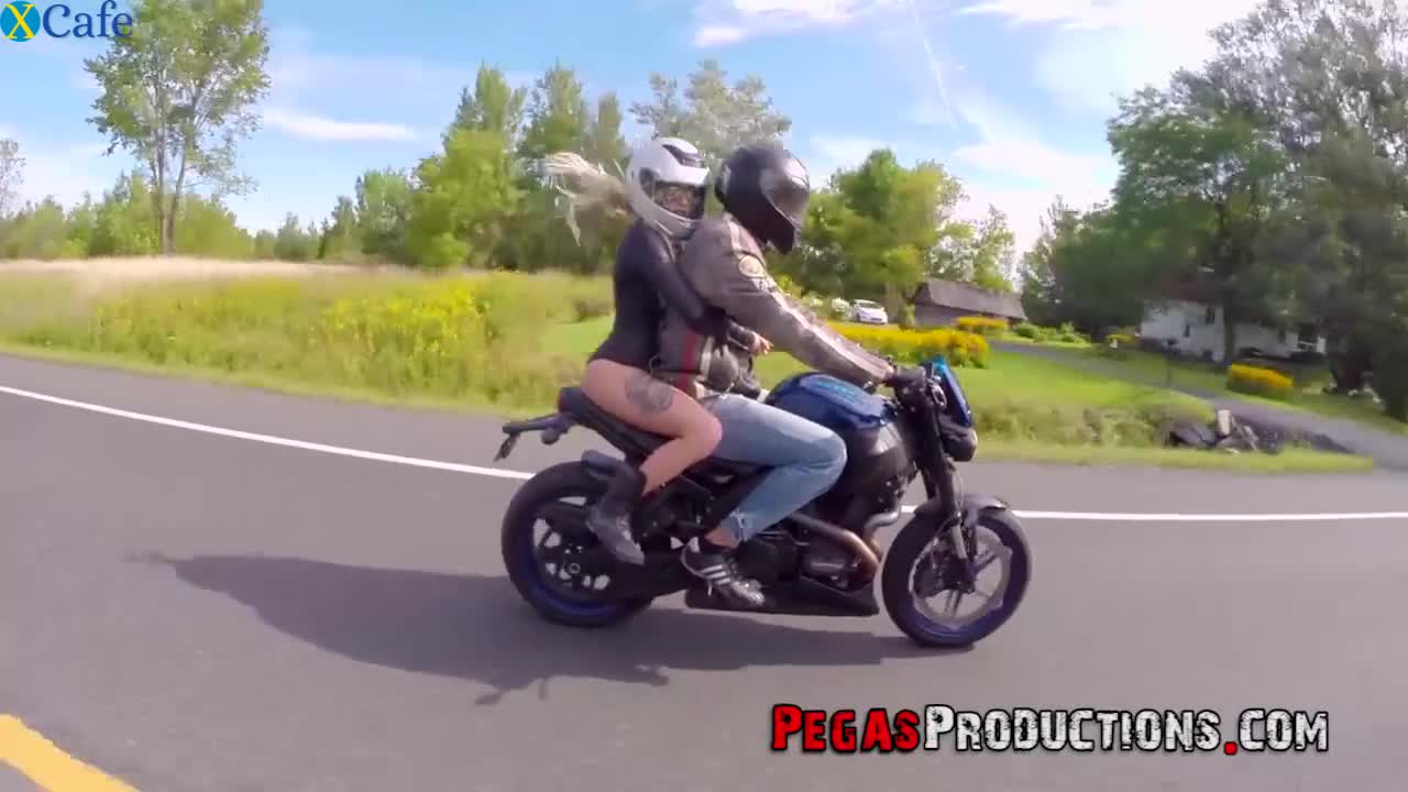 Watch Spoiled auburn nympho Vyxen Steel gets poked outdoors by horny biker Free Porn Videos | ePornRest.