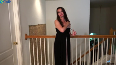 Dark haired hoe with smeared makeup Mia Molly wanna pet her own twat