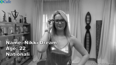 Nerdy charming hottie Nikki Dream gives Rocco BJ and rides him on top