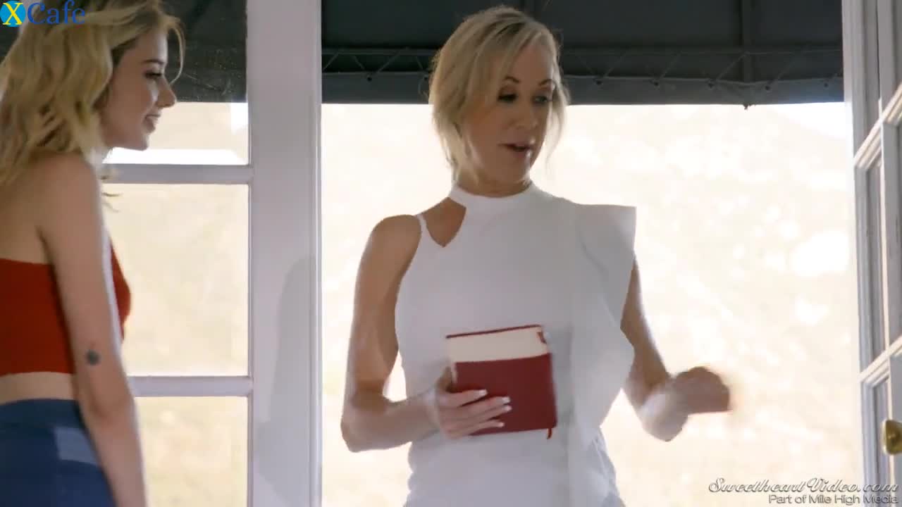 Watch Beautiful MILFie tutor Brandi Love is so into fingering fresh juicy pussy Free Porn Videos | ePornRest.