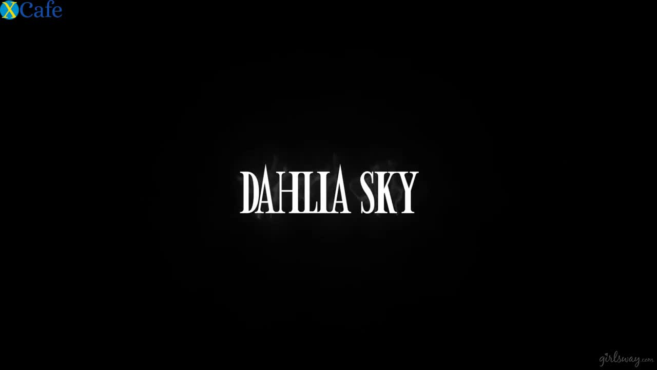 Watch Buxom hot Dahlia Sky wanna introduce you to the world of porn making Free Porn Videos | ePornRest.