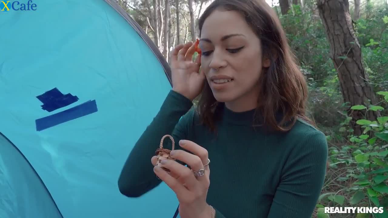 Watch Latina stepmom Noa Tevez shows dick how fun camping can be with anal fuck Free Porn Videos | ePornRest.